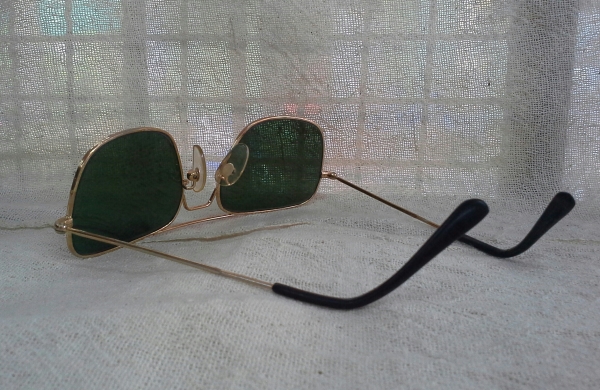 แว่นตาโกลด์ฟิลด์แดนผู้ดี โมเดล 'คาราวาน'  CROWN made in England  14K