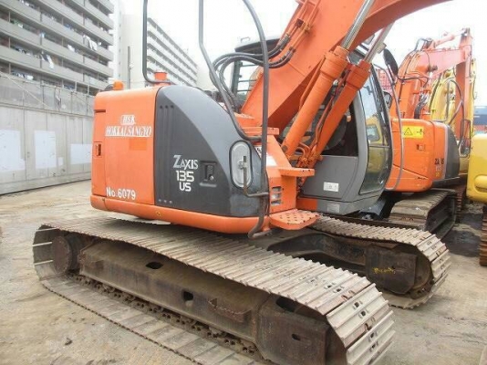 มาใหม่ ขาย HITACHI ZX135 US เก่าญี่ปุ่นแท้ ๆ ยังไม่เคยใช้งานในไทย  สภาพสวย  ระบบดี    โทร  089-7462641 สุวรรณีค่ะ