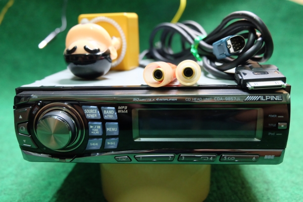 วิทยุ Alpine รุ่น CDA-9857Ji มือสองญี่ปุ่น เล่น Cd/Mp3/ipod/Aux คลื่นญี่ปุ่น มี Ai-NET 3 ปรีเอ้าท์ วิทยุ Alpine รุ่น CDA-9857Ji มือสองญี่ปุ่น เล่น Cd/Mp3/ipod/Aux คลื่นญี่ปุ่น มี Ai-NET 3 ปรีเอ้าท์