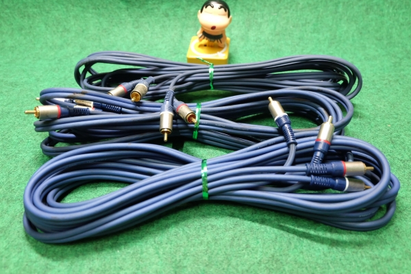 สายสัญญาน RCA audiotechnica ของแท้มือสองญี่ปุ่น ยาว 5 เมตร หัวทองอย่างดี