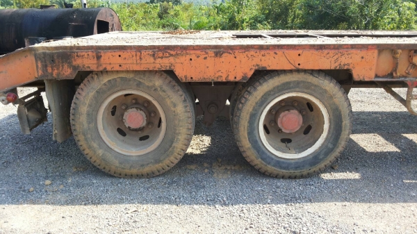 ขายหางโลเบต 2 เพลา เอกสารเล่มทะเบียน ปี 2547 ราคา 400000 ขายหางโลเบต 2 เพลา เอกสารเล่มทะเบียน ปี 2547 ราคา 400000