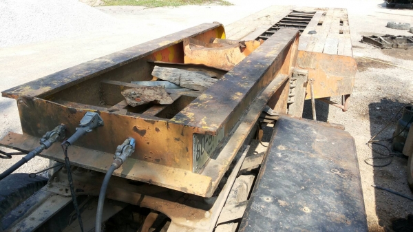 ขายหางโลเบต 2 เพลา เอกสารเล่มทะเบียน ปี 2547 ราคา 400000 ขายหางโลเบต 2 เพลา เอกสารเล่มทะเบียน ปี 2547 ราคา 400000