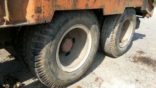 ขายหางโลเบต 2 เพลา เอกสารเล่มทะเบียน ปี 2547 ราคา 400000 ขายหางโลเบต 2 เพลา เอกสารเล่มทะเบียน ปี 2547 ราคา 400000