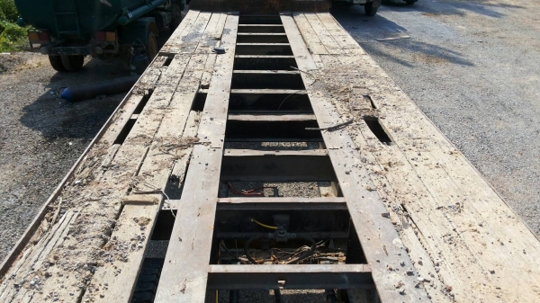 ขายหางโลเบต 2 เพลา เอกสารเล่มทะเบียน ปี 2547 ราคา 400000 ขายหางโลเบต 2 เพลา เอกสารเล่มทะเบียน ปี 2547 ราคา 400000