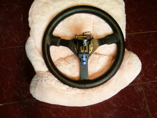 พวงมาลัย เรสซิ่ง พร้อม คอพับได้ MAE IN JAPAN