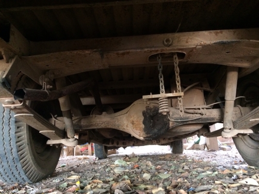 ขายDATSUN720 35000 เอกสารครับ 081-6278866