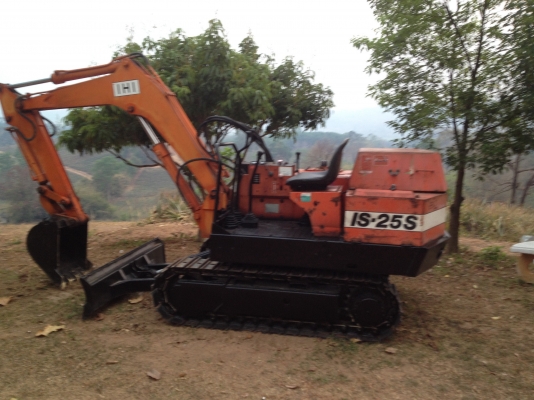 แบคโฮ PC 25