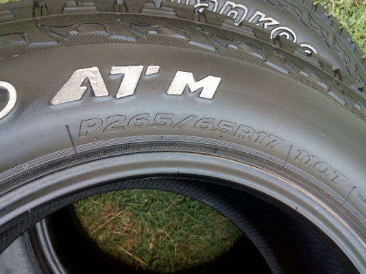 265/65R17 HANKOOK DYNAPRO AT-M  มี 3 เส้น tel.081-427-3941 ไอดีไลน์ 0814273941