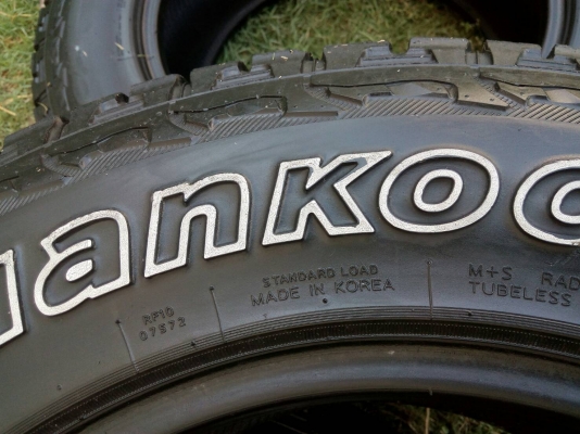 265/65R17 HANKOOK DYNAPRO AT-M  มี 3 เส้น tel.081-427-3941 ไอดีไลน์ 0814273941