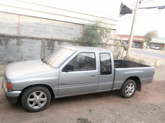 รถอีชุแคบปี33 เครื่องดี ยางดี แชชขีสวย พร้อมชุดโอน รถอีชุแคบปี33 เครื่องดี ยางดี แชชขีสวย พร้อมชุดโอน