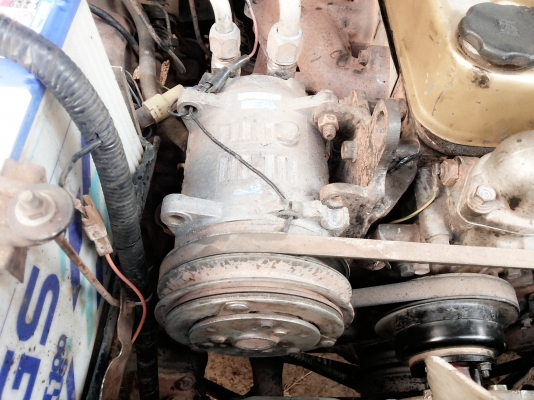 รถอีชุแคบปี33 เครื่องดี ยางดี แชชขีสวย พร้อมชุดโอน รถอีชุแคบปี33 เครื่องดี ยางดี แชชขีสวย พร้อมชุดโอน