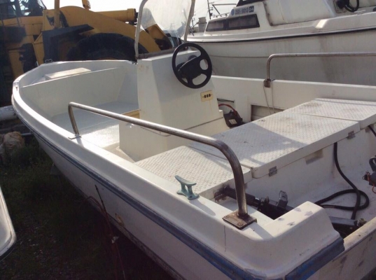 กำลังเข้าตู้เรือ 2 ลำจองแค่ 2 หมื่นบาท