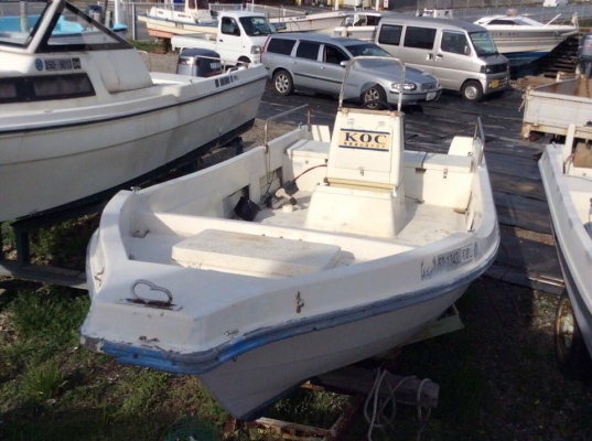 กำลังเข้าตู้เรือ 2 ลำจองแค่ 2 หมื่นบาท