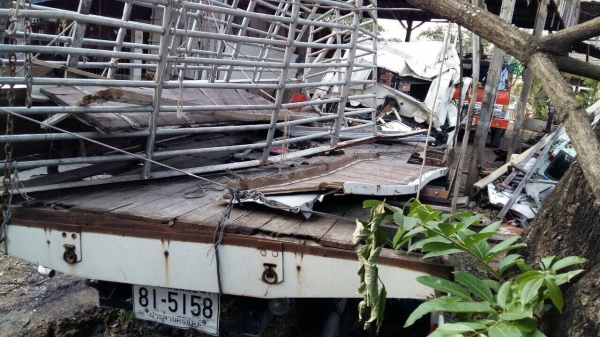 รถบรรทุก 6 ล้อ HINO FC9JJLA เครื่อง-เกียร์-หม้อน้ำดี รถบรรทุก 6 ล้อ HINO FC9JJLA เครื่อง-เกียร์-หม้อน้ำดี