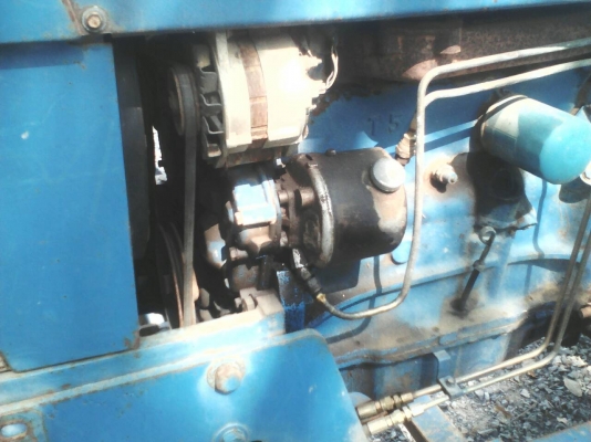 ขายรถไถ FORD 5000 เพลาเดี่ยว ใบมีดดันหน้า 7 จาน ไม่มีเอกสาร ราคา 220000 ขายรถไถ FORD 5000 เพลาเดี่ยว ใบมีดดันหน้า 7 จาน ไม่มีเอกสาร ราคา 220000