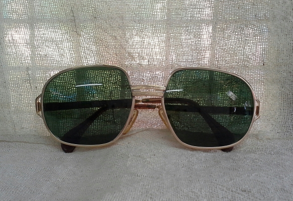 แว่นตาโกลด์ฟิลด์เจ้าบุญทุ่ม!  MENRAD made in Germany 20K