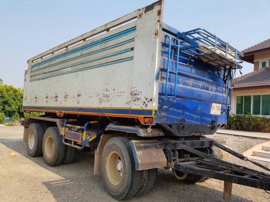 Isuzu  360  แรง ปี56 แม่ลูกดั้ม