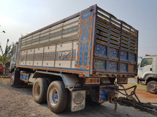 Isuzu  360  แรง ปี56 แม่ลูกดั้ม