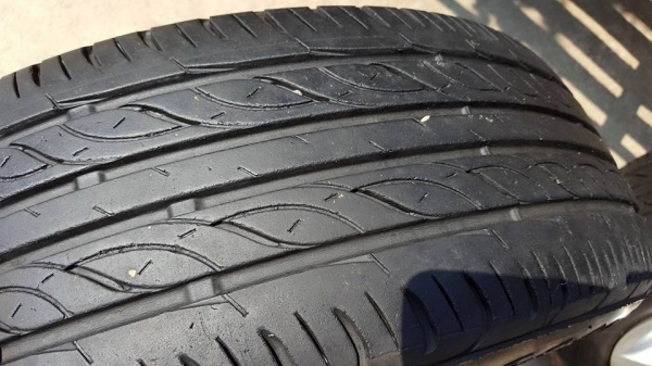 ขายล้อแม็กNissan March ขอบ15 4ล้อ ราคา 3,800 บาท ขายล้อแม็กNissan March ขอบ15 4ล้อ ราคา 3,800 บาท