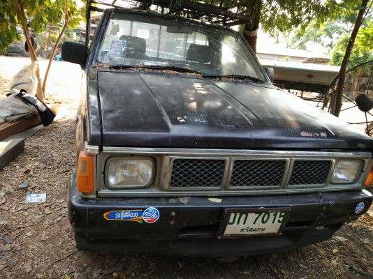 ขายนิสสันบิ๊กเอ็ม วางเครื่องld20 เทอร์โบดีเซล