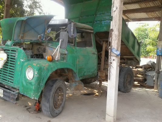 ขาย 6 ล้อดั้ม หน้ายาว เบรคทิฟฟี่ ช่วงล่างใหญ่ พวงมาลัยพาวเวอร์  รถพร้อมใช้งาน ราคาถูก เอกสารสัญญาซื้อขาย