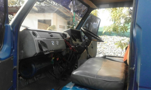 ขาย TOYOTA 6ล้อดั๊มพ์ 3คิว เครื่อง 13B 100แรง