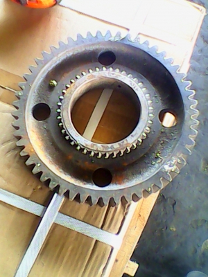 ขายเฟืองเกียร์  1  2  3  ฟูโซ่ ราคา 3000 บาท โทร0906208746