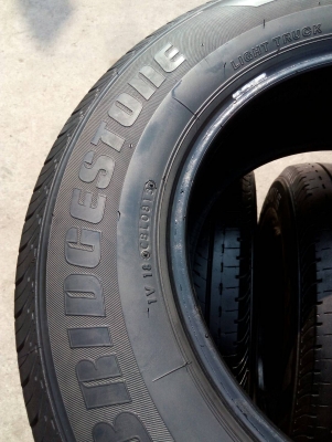 215/70R15 BRIDGESTONE DURAVIS R611 ปี13 ชุด 4 เส้น tel.081-427-3941 ไอดีไลน์ 0814273941 215/70R15 BRIDGESTONE DURAVIS R611 ปี13 ชุด 4 เส้น tel.081-427-3941 ไอดีไลน์ 0814273941