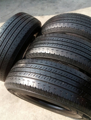 215/70R15 BRIDGESTONE DURAVIS R611 ปี13 ชุด 4 เส้น tel.081-427-3941 ไอดีไลน์ 0814273941 215/70R15 BRIDGESTONE DURAVIS R611 ปี13 ชุด 4 เส้น tel.081-427-3941 ไอดีไลน์ 0814273941