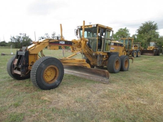 140H #APM ปี2003 7,550ชม. ถึงไทยเร็วๆนี้ครับ 140H #APM ปี2003 7,550ชม. ถึงไทยเร็วๆนี้ครับ