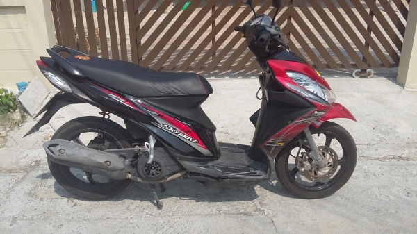 ขาย Suzuki Skydrive ระบบหัวฉีดอัจฉริยะ DCP-FI 125cc. หัวฉีดประหยัดน้ำมัน เครื่องดีมากๆ สวยๆเลยครับ  ติดต่อ 0891123302