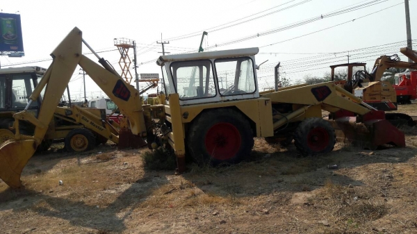 tractor-backhoe จัดโปรโมชั่นดีๆ ต้อนรับสงกรานต์กับ ราคา sale รถหน้าตักหลังขุด เก่าญี่ปุ่น พร้อมใช้งาน tractor-backhoe จัดโปรโมชั่นดีๆ ต้อนรับสงกรานต์กับ ราคา sale รถหน้าตักหลังขุด เก่าญี่ปุ่น พร้อมใช้งาน