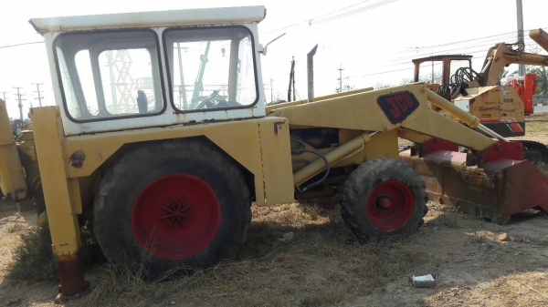 tractor-backhoe จัดโปรโมชั่นดีๆ ต้อนรับสงกรานต์กับ ราคา sale รถหน้าตักหลังขุด เก่าญี่ปุ่น พร้อมใช้งาน tractor-backhoe จัดโปรโมชั่นดีๆ ต้อนรับสงกรานต์กับ ราคา sale รถหน้าตักหลังขุด เก่าญี่ปุ่น พร้อมใช้งาน