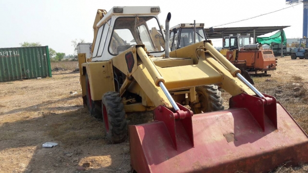 tractor-backhoe จัดโปรโมชั่นดีๆ ต้อนรับสงกรานต์กับ ราคา sale รถหน้าตักหลังขุด เก่าญี่ปุ่น พร้อมใช้งาน tractor-backhoe จัดโปรโมชั่นดีๆ ต้อนรับสงกรานต์กับ ราคา sale รถหน้าตักหลังขุด เก่าญี่ปุ่น พร้อมใช้งาน