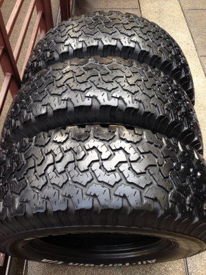 ยาง All BF Goodrich 265 75 16 ปี12 จำนวน 3เส้น ดอกเยอะ พร้อมใช้งาน ราคาไม่แพง