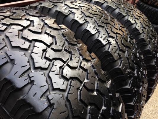 ยาง All BF Goodrich 265 75 16 ปี12 จำนวน 3เส้น ดอกเยอะ พร้อมใช้งาน ราคาไม่แพง