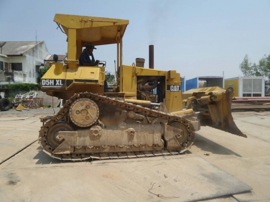 ขายรถแทรคเตอร์ CAT D5H ตีนตะขาบ ซีรีย์ 2 รุ่นใหม่ล่าสุด เอกสารใบแจ้งจำหหน่าย ราคา 850000 ขายรถแทรคเตอร์ CAT D5H ตีนตะขาบ ซีรีย์ 2 รุ่นใหม่ล่าสุด เอกสารใบแจ้งจำหหน่าย ราคา 850000