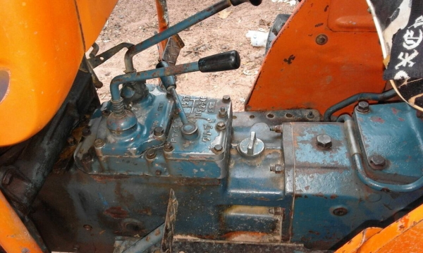 KUBOTA L2601 รถพร้อมใช้งานได้เลยครับ เครื่องยนต์ 26 แรง 3 สูบ เครื่องแรงดีไม่มีแตกเยิ้ม อุปกรณ์ มีผานหลัง 3 หางหลังยกขึ้นลงได้ดีปกติ ระบบเกียร์เดินหน้าถอยหลังปกติดี ช่วงล่างแน่นพร้อมใช้งาน เอกสารสัญญาซื้อขาย ราคาต่อรองได้ครับ KUBOTA L2601 รถพร้อมใช้งานได้เลยครับ เครื่องยนต์ 26 แรง 3 สูบ เครื่องแรงดีไม่มีแตกเยิ้ม อุปกรณ์ มีผานหลัง 3 หางหลังยกขึ้นลงได้ดีปกติ ระบบเกียร์เดินหน้าถอยหลังปกติดี ช่วงล่างแน่นพร้อมใช้งาน เอกสารสัญญาซื้อขาย ราคาต่อรองได้ครับ