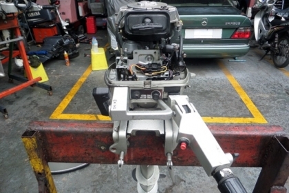 ขาย เครื่องเรือ HONDA 9.9 แรง 4 จังหวะ หาง 21 เครื่องทำงานปกติ  สภาพสวย ราคา 28,000