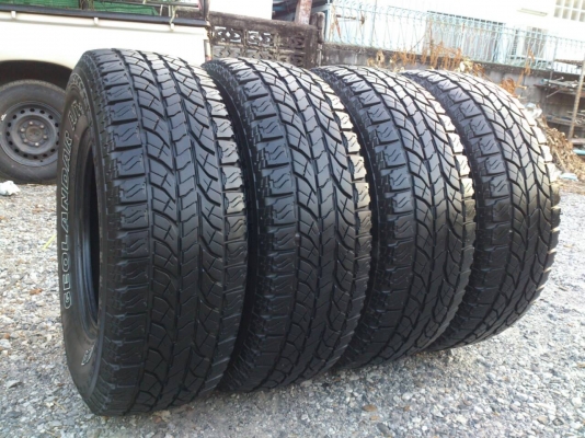ขายยาง YOKOHAMA  A/T 265/70R16 ยางปี10 ดอกยางเต็มหนาเทากันใช้งานน้อยสวยๆ จำนวน 1 ชุด