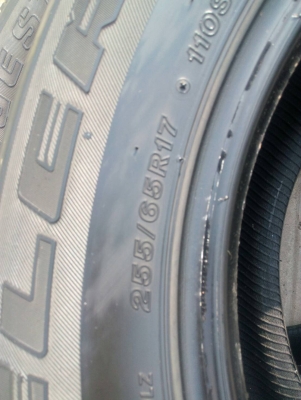 255/65R17 BRIDGESTONE DUELER ไม่มีปะ ชุด 4 เส้น tel.081-427-3941 ไอดีไลน์ 0814273941 255/65R17 BRIDGESTONE DUELER ไม่มีปะ ชุด 4 เส้น tel.081-427-3941 ไอดีไลน์ 0814273941