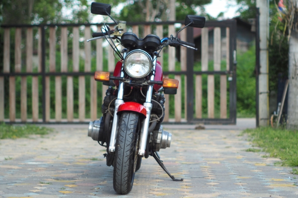 Honda CB750F2c Integra