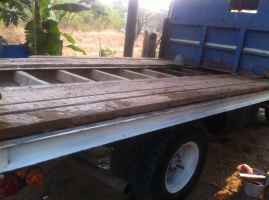 ขายหกล้อเทเลอร์