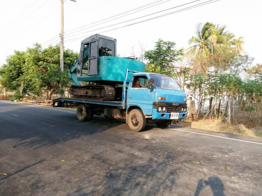 ขายรถขุดพร้อมเทลเลอ6ล้อ490000