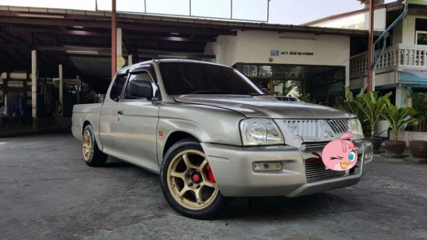 ขออนุญาติขาย MISUBISHI STRADA 2.5 TURBO 3.0 เจ้าของขายเอง