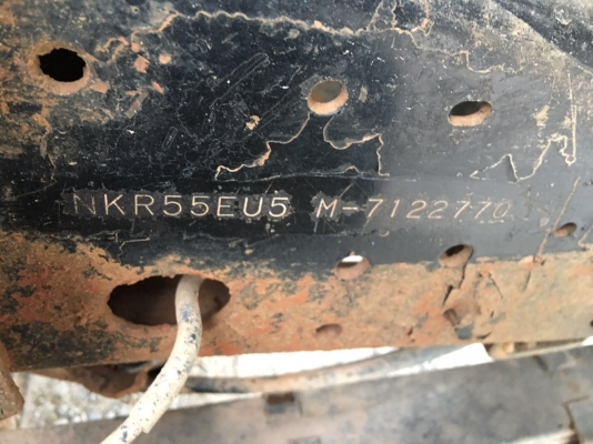 รถอีซูซู 6 ล้อดั้ม NKR เปลื่ยนเครื่อง 110 แรงม้า. ปี 36.    สนใจติดต่อ  081 - 6079515