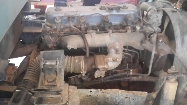 รถอีซูซู 6 ล้อดั้ม NKR เปลื่ยนเครื่อง 110 แรงม้า. ปี 36.    สนใจติดต่อ  081 - 6079515