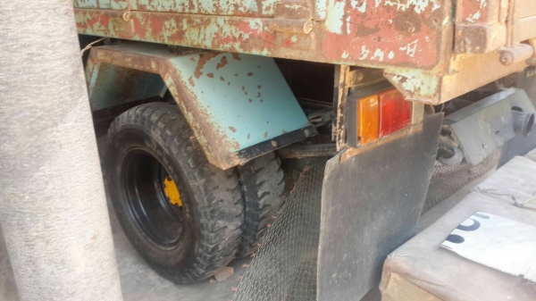 รถอีซูซู 6 ล้อดั้ม NKR เปลื่ยนเครื่อง 110 แรงม้า. ปี 36.    สนใจติดต่อ  081 - 6079515