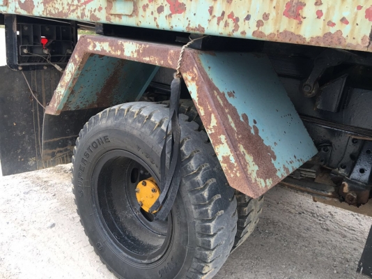 รถอีซูซู 6 ล้อดั้ม NKR เปลื่ยนเครื่อง 110 แรงม้า. ปี 36.    สนใจติดต่อ  081 - 6079515