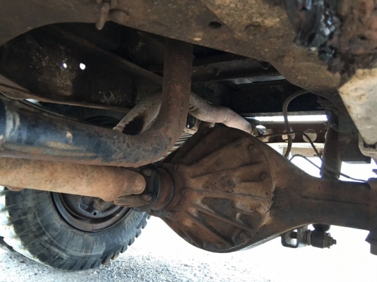 รถอีซูซู 6 ล้อดั้ม NKR เปลื่ยนเครื่อง 110 แรงม้า. ปี 36.    สนใจติดต่อ  081 - 6079515